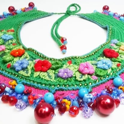 Pectoral Microcrochet – Marianerías by Marian